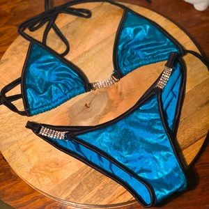 Black & Blue Contrast Competition Bikini